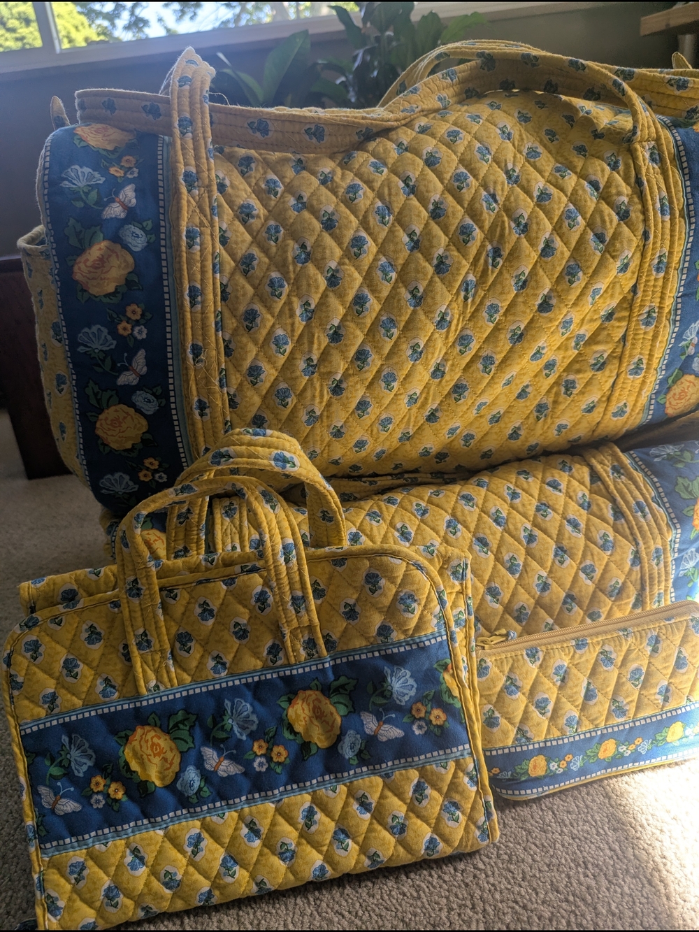 💥 4pc Quilted Travel Set